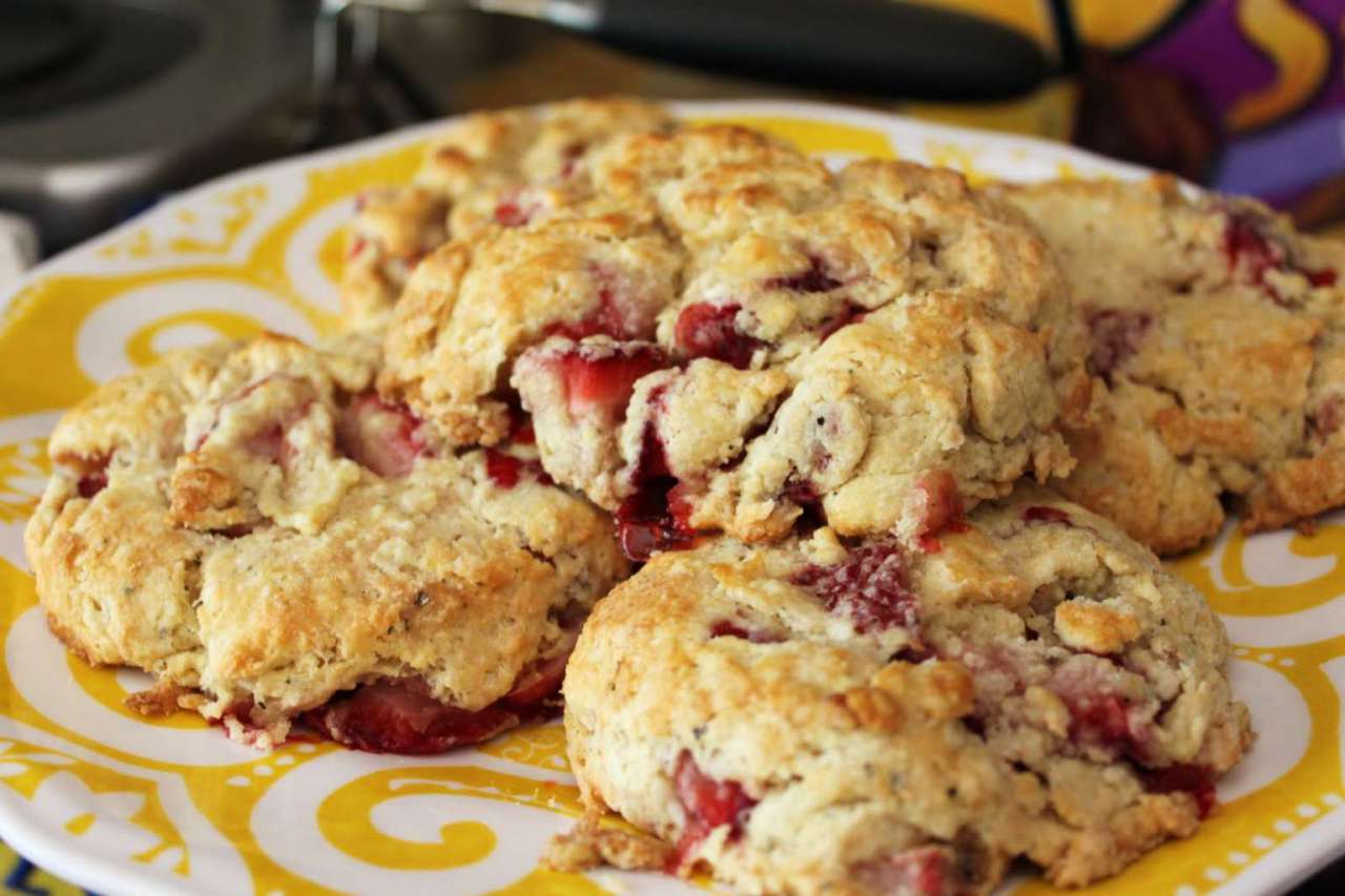 Black-Pepper-and-Strawberry-Scones-1280x853.jpg